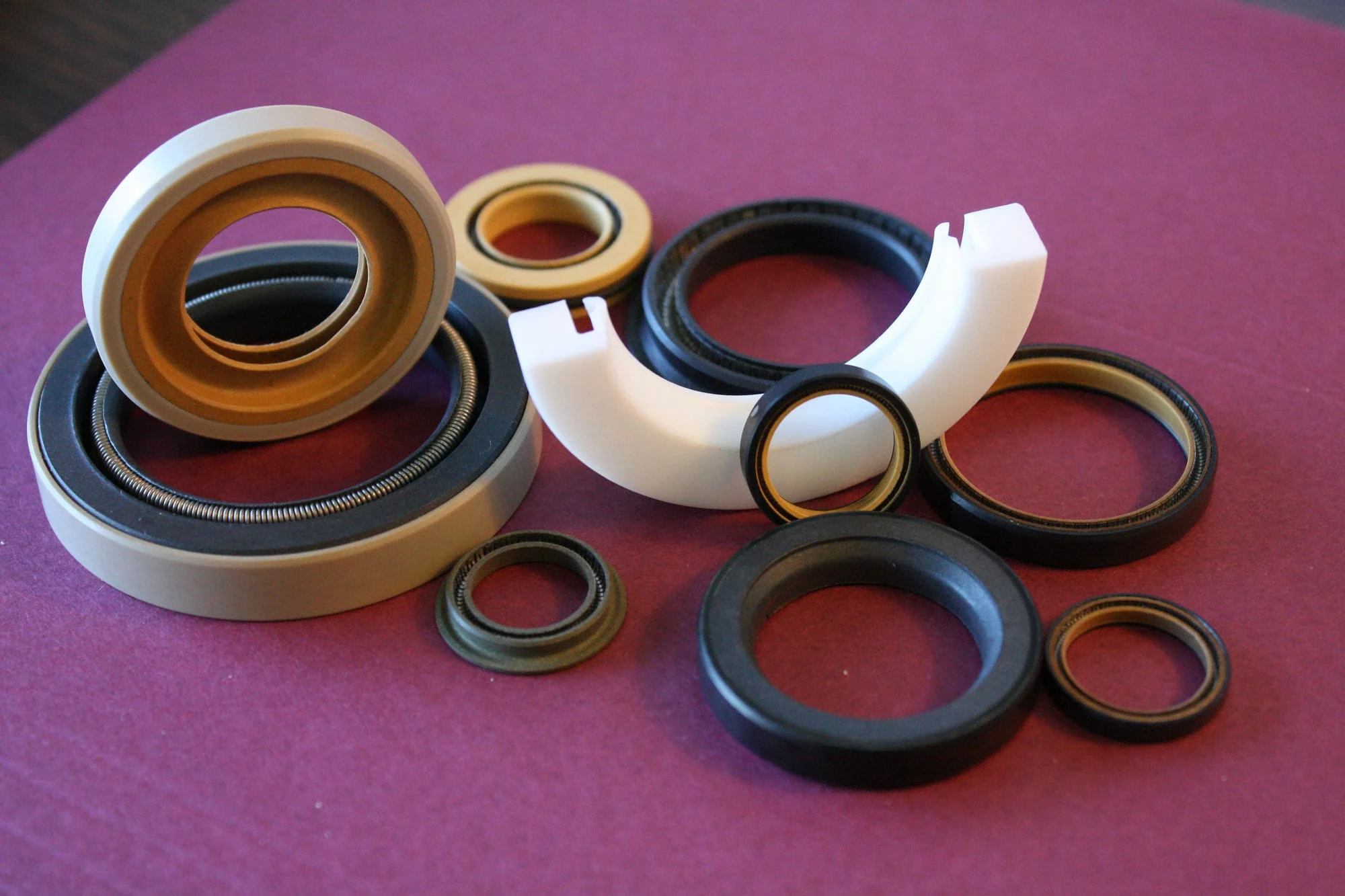 Rotary Lip Seal 500 Series